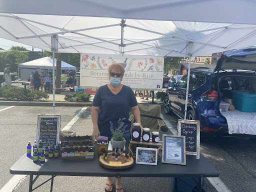 Botanical Blends booth at the famers market