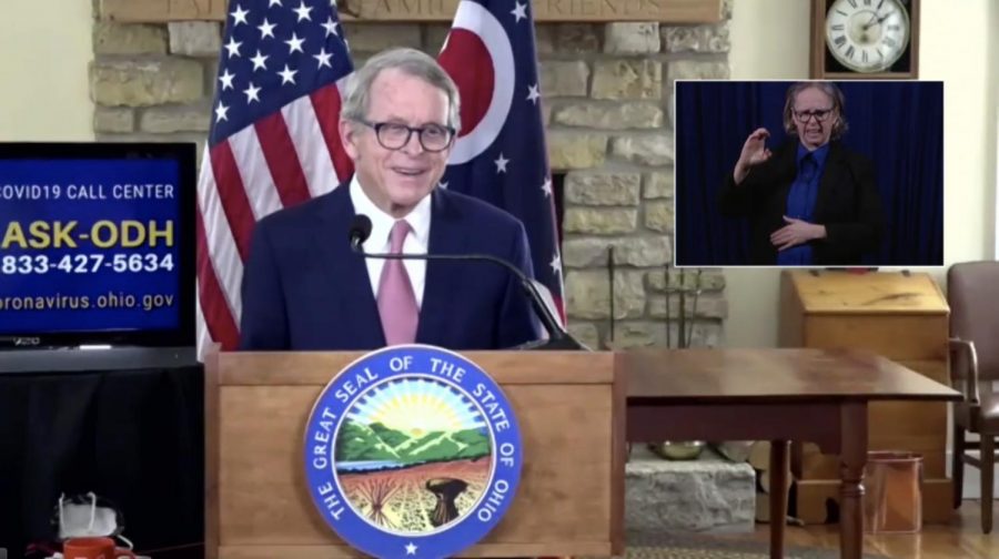 Ohio+Gov.+Mike+DeWine+announces+the+lifting+of+the+pandemic-inspired+curfew+during+a+Thursday+afternoon+press+conference+in+Columbus.