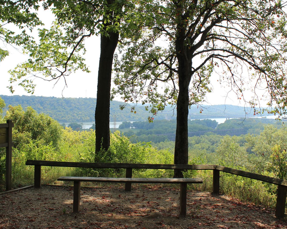 Retired+Great+Parks+naturalist+leads+hike+at+Shawnee+Lookout