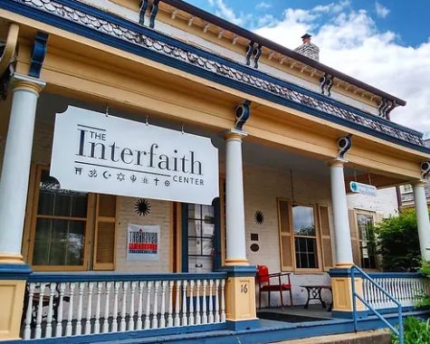 The Interfaith Center  is looking for new tenants for the house it owns across from King Library adjacent to Miami’s campus.