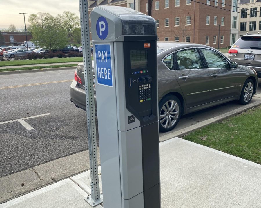 Parking+meters+in+Oxford+will+be+replaced+by+kiosks+such+as+this+one+on+Campus+Avenue.++