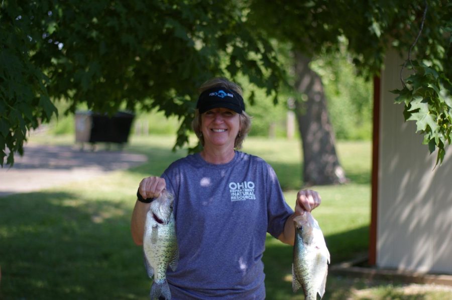 ODNR+Director+Mary+Mertz+got+a+victory+shot+of+her+two+trophy+sized+Crappies.