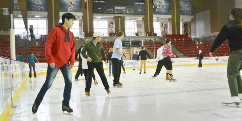 Goggin to host open skating events Friday, Oct. 25